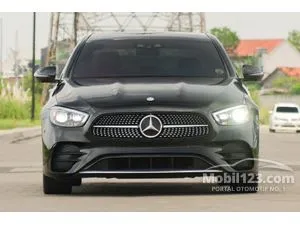 2022 Mercedes-Benz E300 2.0 AMG Line Sedan