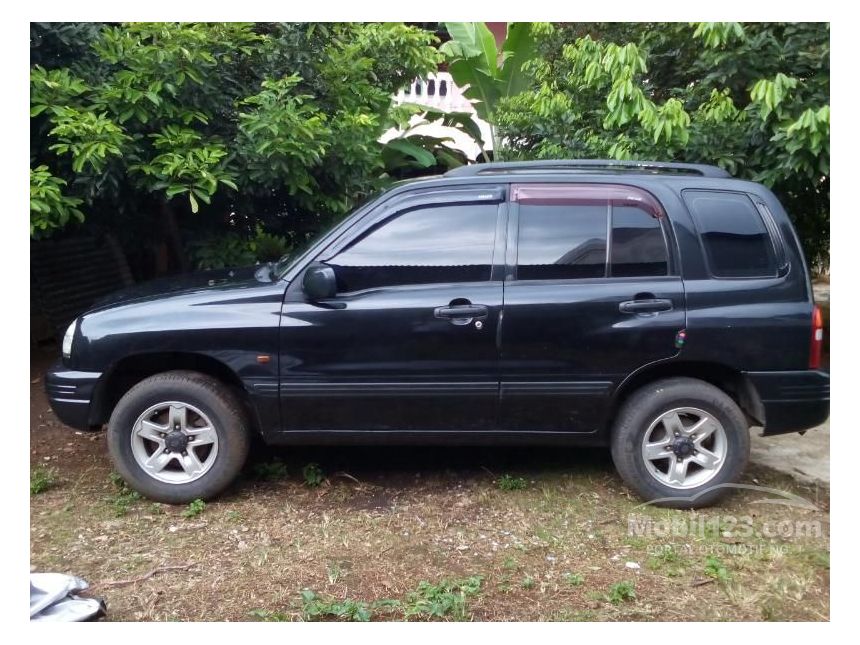 Jual Mobil Suzuki Escudo 2005 1.6 di DKI Jakarta Manual 