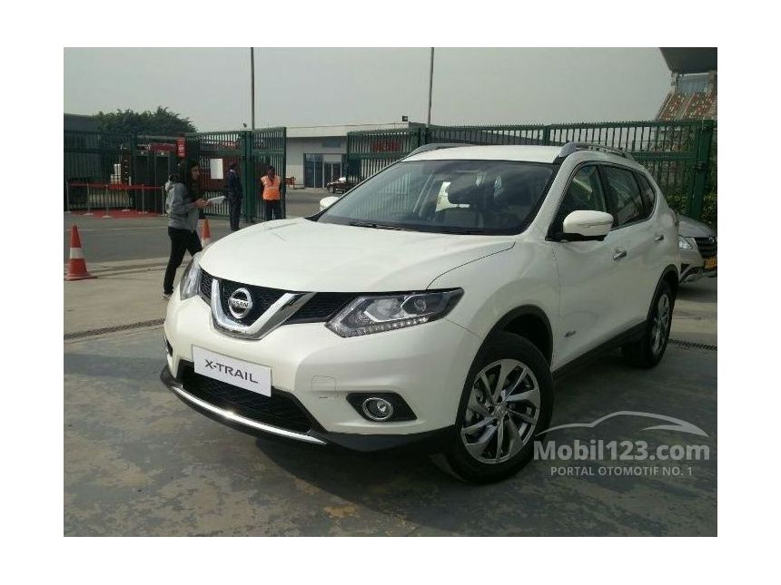 Jual Mobil Nissan X Trail 2016 T32 2 5 Di Dki Jakarta Automatic Suv Putih Rp 399 900 000 3421515 Mobil123 Com