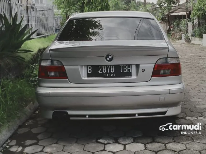 2001 BMW 520i E39 Sedan