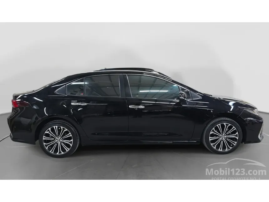 2020 Toyota Corolla Altis V Sedan