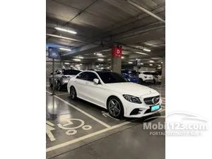 2019 Mercedes-Benz C300 2.0 AMG Line Sedan