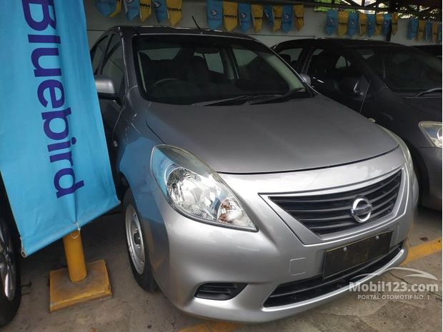 Nissan Mobil Bekas Baru dijual di Indonesia - Dari 6.551 