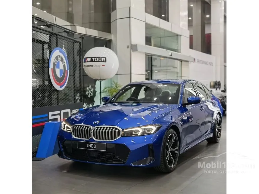 Jual Mobil BMW 320i 2023 M Sport 2.0 di DKI Jakarta Automatic Sedan Biru Rp 1.145.000.000