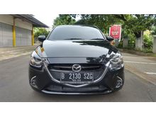 2017 Mazda 2 1.5 R HB AT Black On Black Low Km Tgn 1
