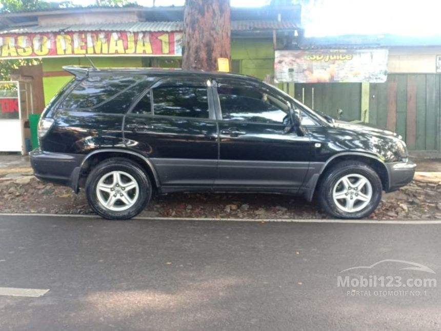 Jual Mobil  Toyota  Harrier  2002  XU10 3 0 di Jawa Barat 