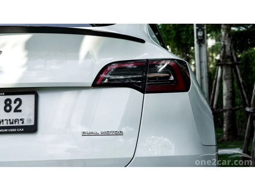 2024 TESLA Model Y Performance SUV