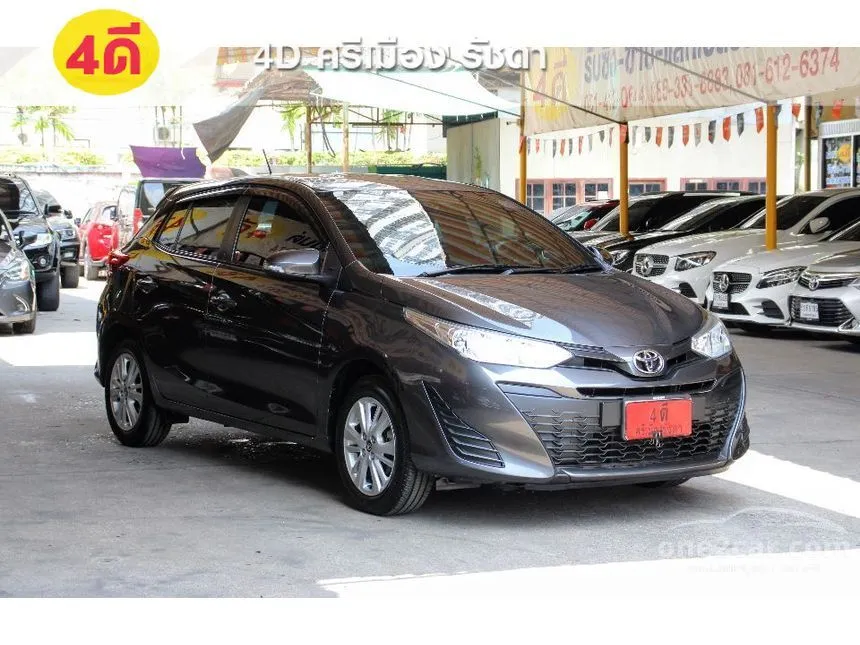 2018 Toyota YARIS E Hatchback