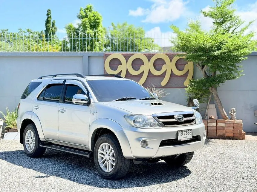 2007 Toyota FORTUNER V SUV