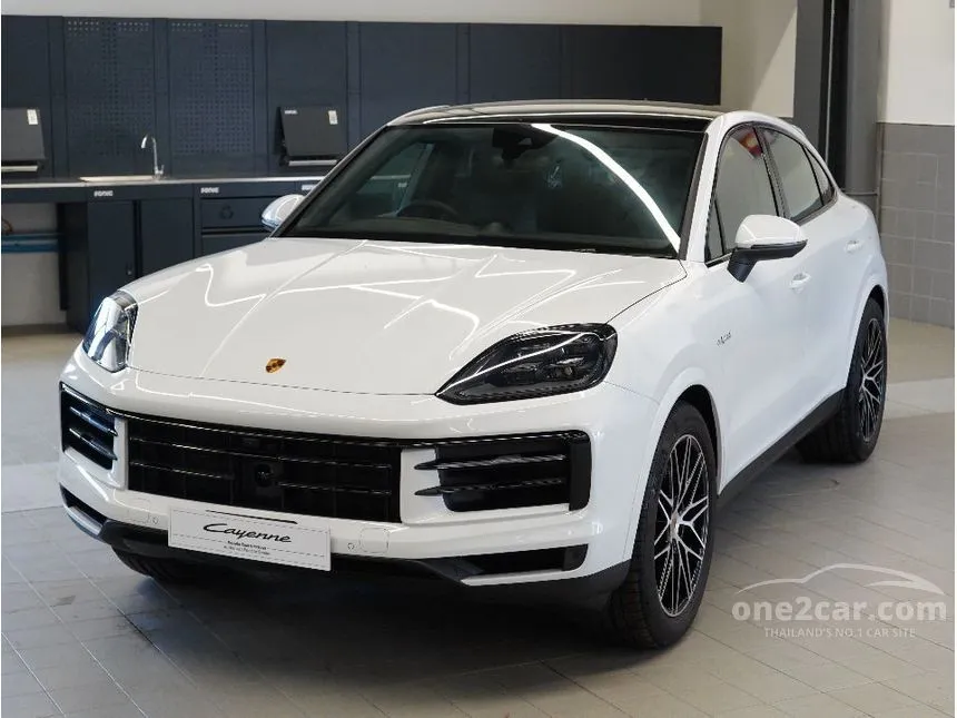 2026 Porsche CAYENNE S E-Hybrid Coupe