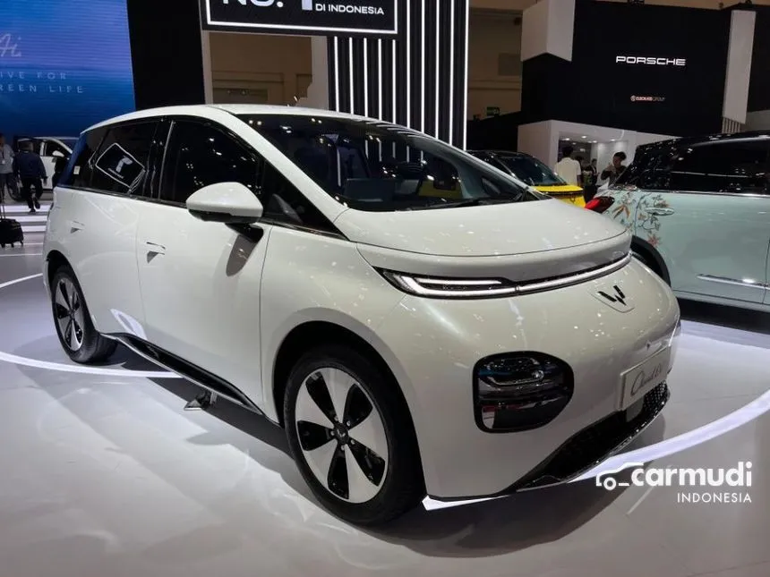 2024 Wuling Cloud EV EV Hatchback