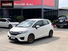 2015 Honda Jazz 1.5 (ปี 14-18) S i-VTEC Hatchback AT