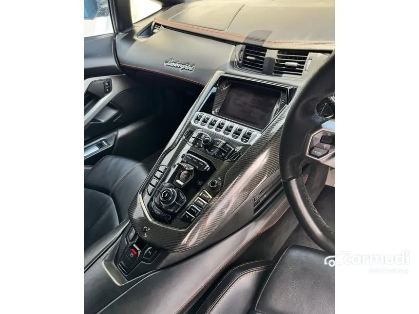 2013 Lamborghini Aventador LP700-4 Coupe