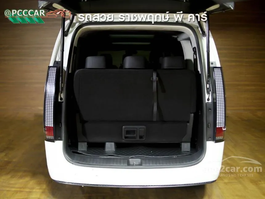 2022 Hyundai Staria Premium Van