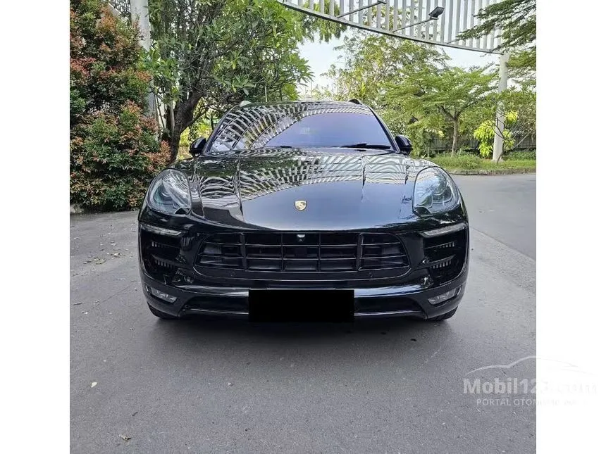 2016 Porsche Macan S SUV