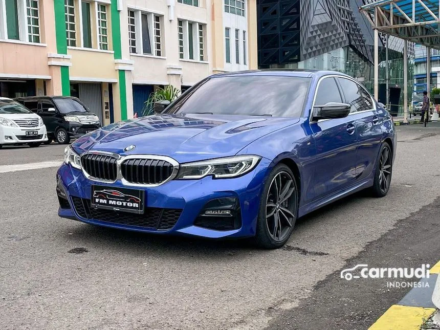 Jual Mobil BMW 330i 2021 M Sport 2.0 di DKI Jakarta Automatic Sedan Biru Rp 740.000.000