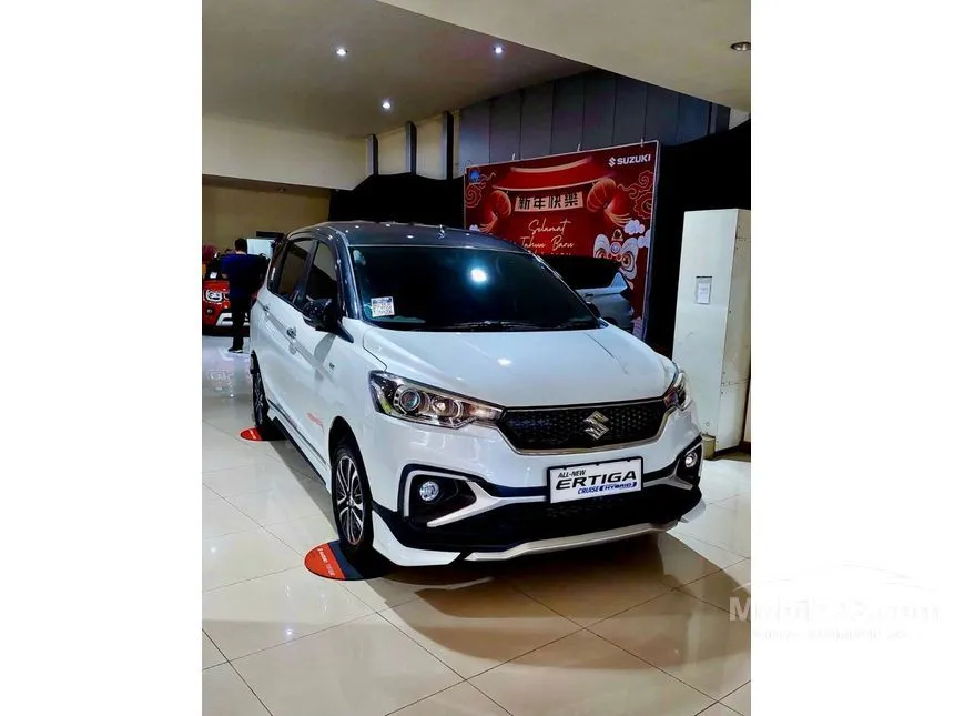 Jual Mobil Suzuki Ertiga 2024 Hybrid Cruise 1.5 di Jawa Timur Automatic MPV Putih Rp 180.000.000