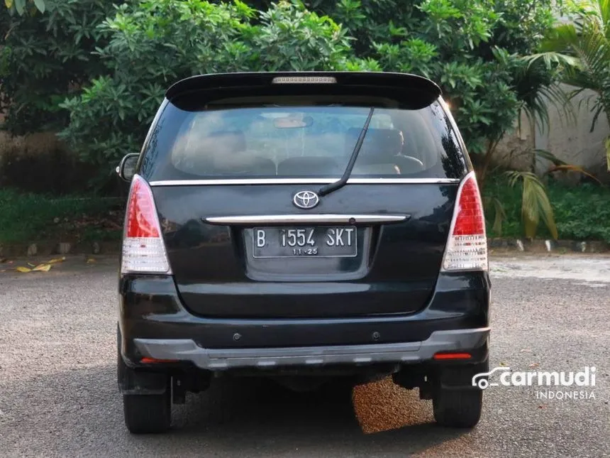 2010 Toyota Kijang Innova G MPV