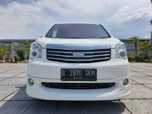 2016 Toyota NAV1 2.0 V Limited MPV