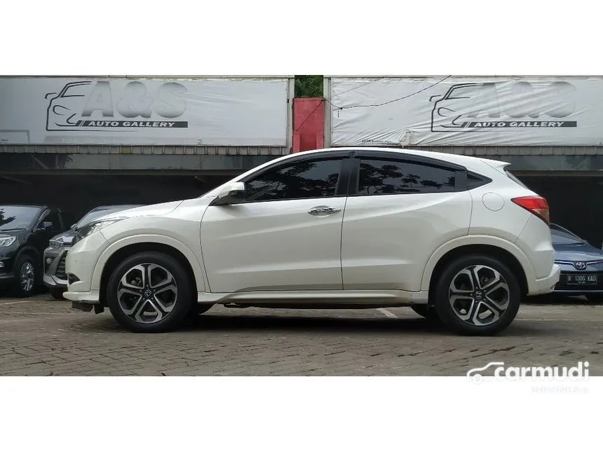 2015 Honda HR-V Prestige SUV