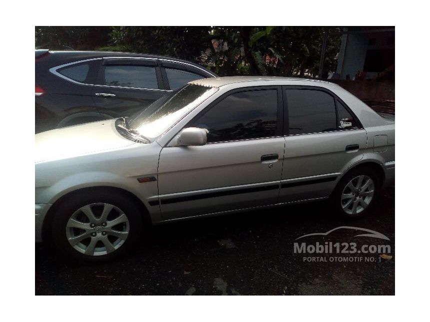 Jual Mobil Toyota Soluna 2000 GLi 1 5 di DKI Jakarta 