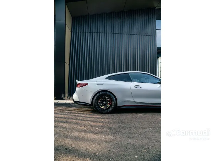 2023 BMW M4 CSL Edition Coupe