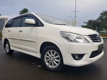 2012 Toyota Kijang Innova 2.0 V tdp 5jt allin sudah bisa bawa unit Km low! Cakeup!