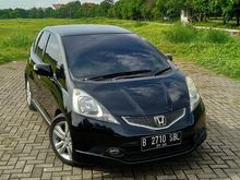 Honda Jazz 1.5 RS AT 2010 Hitam Kondisi Istimewa Dan Siap Pakai Free HP Android Khusus Minggu ini