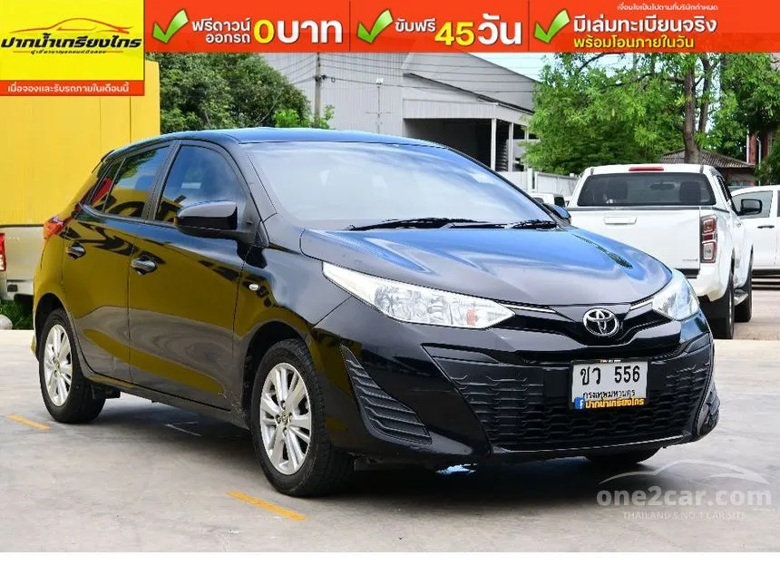 2018 Toyota YARIS J Hatchback
