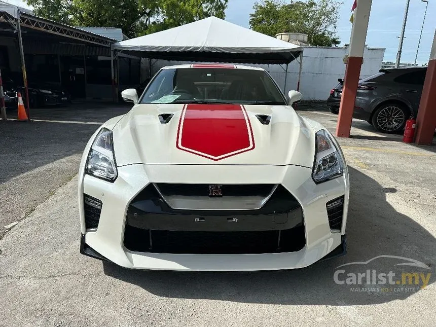 2020 Nissan GT-R Recaro Coupe