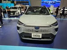 2025 Toyota Corolla Cross 1,8 HEV (Premium Colour) SUV
