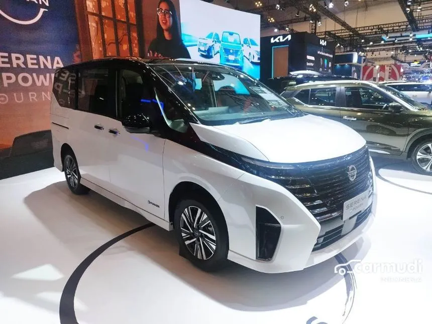 2024 Nissan Serena e-POWER MPV