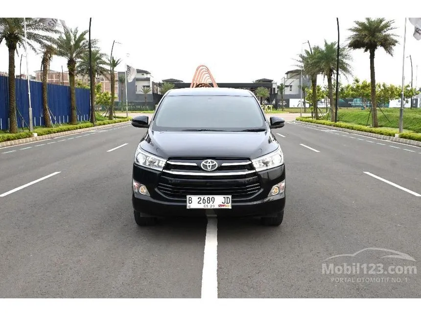 2019 Toyota Kijang Innova V MPV