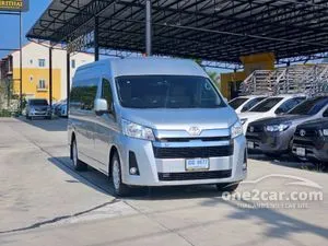 2019 Toyota Commuter 2.8 Van