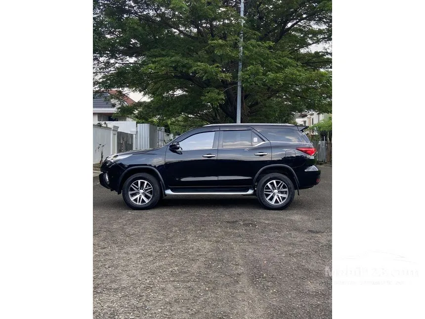 2017 Toyota Fortuner VRZ 4X2 SUV