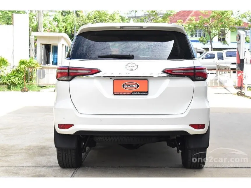 2020 Toyota Fortuner V SUV