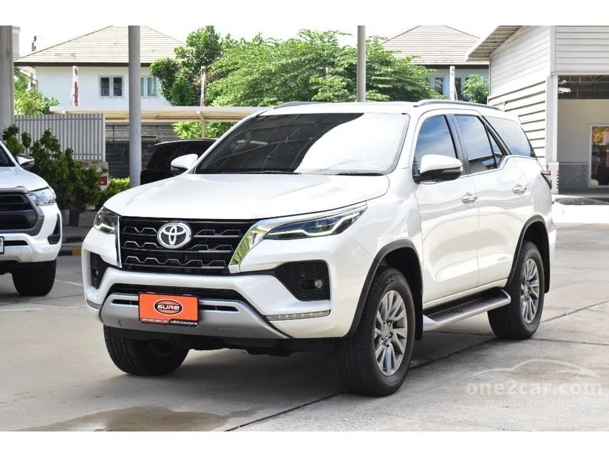 2020 Toyota Fortuner V SUV