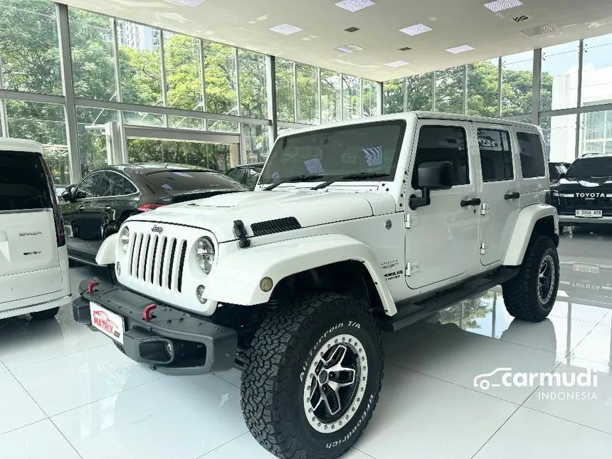 2014 Jeep Wrangler Sahara Unlimited 4 Door SUV