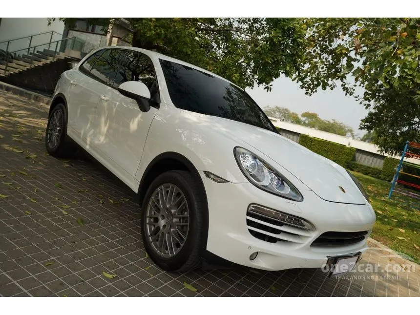 2013 Porsche CAYENNE SUV