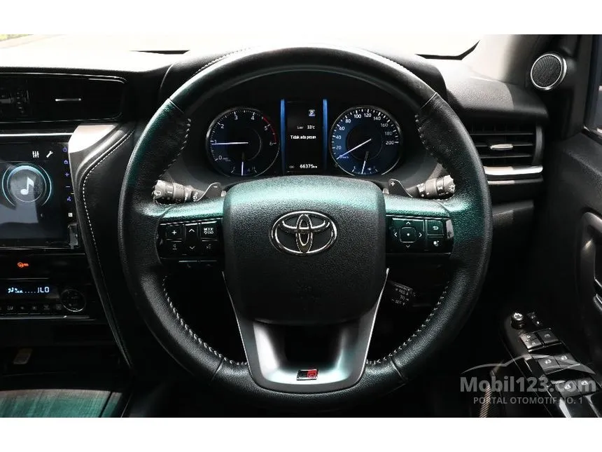 2022 Toyota Fortuner GR Sport 4X2 SUV