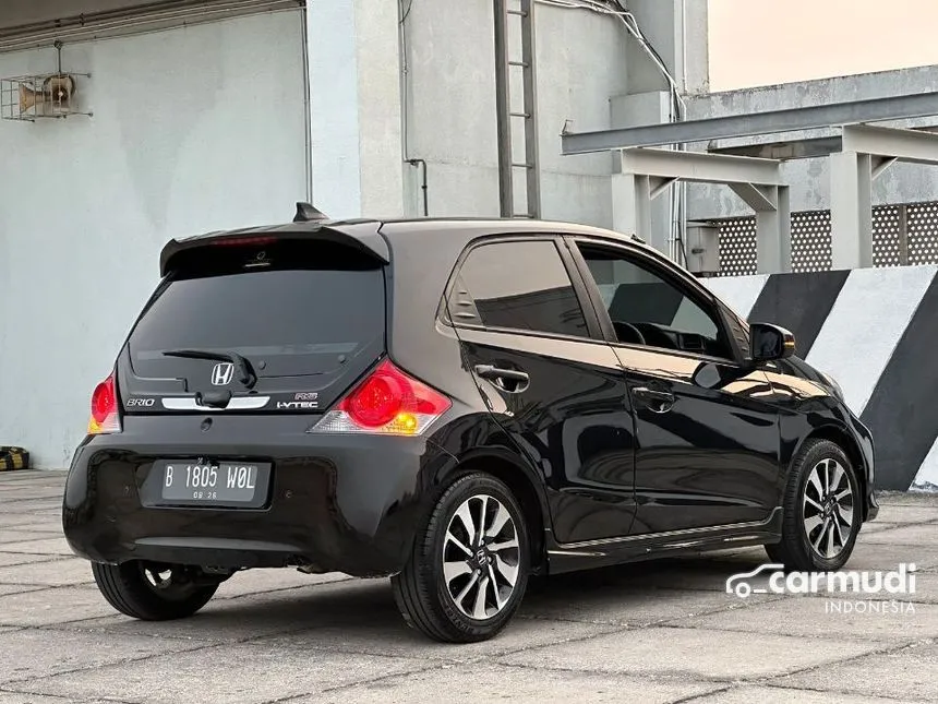 2016 Honda Brio RS Hatchback