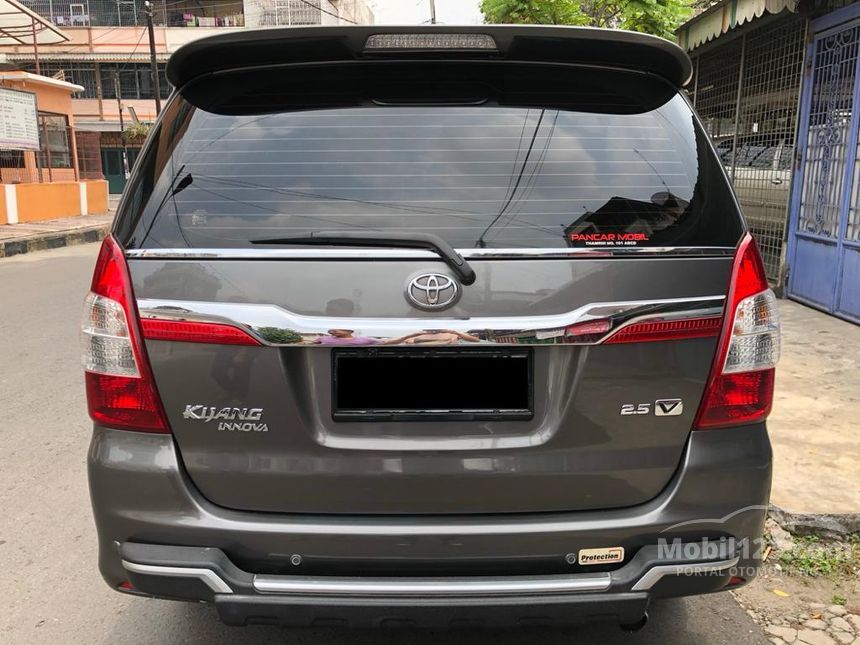 Jual Mobil Toyota Kijang Innova 2014 V 2 5 Di Sumatera Utara Automatic Mpv Abu Abu Rp 245 000 000 6689725 Mobil123 Com