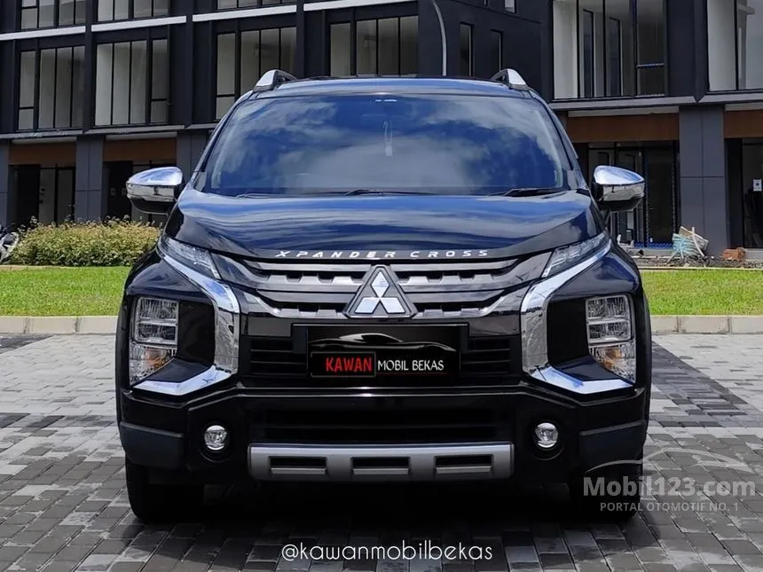 Jual Mobil Mitsubishi Xpander Cross 2021 Premium 1.5 di DKI Jakarta Automatic MPV Hitam Rp 240.000.000