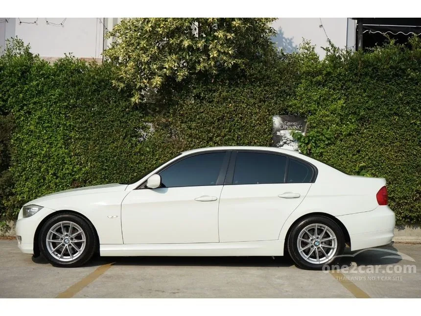2011 BMW 320i SE Sedan