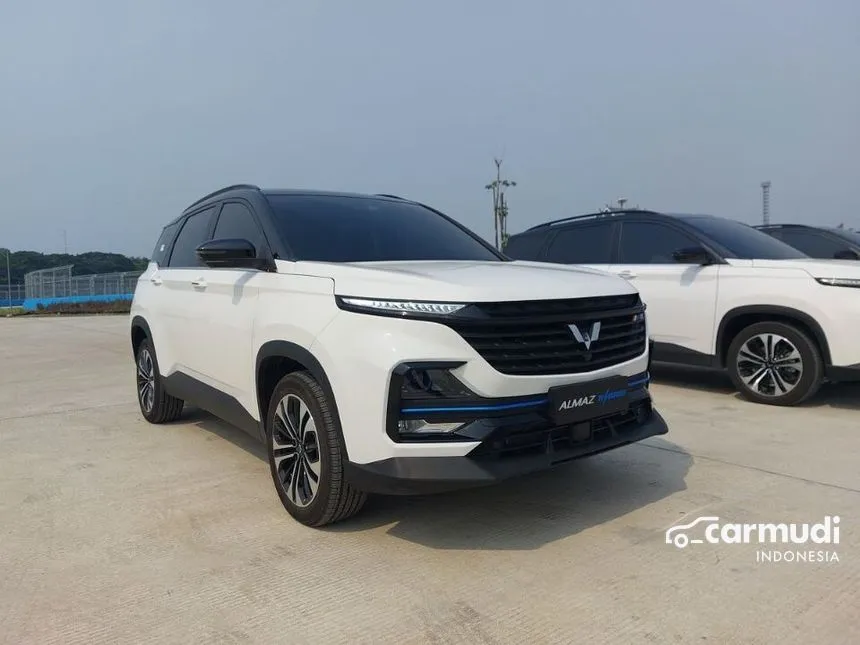 2024 Wuling Almaz RS Hybrid Wagon