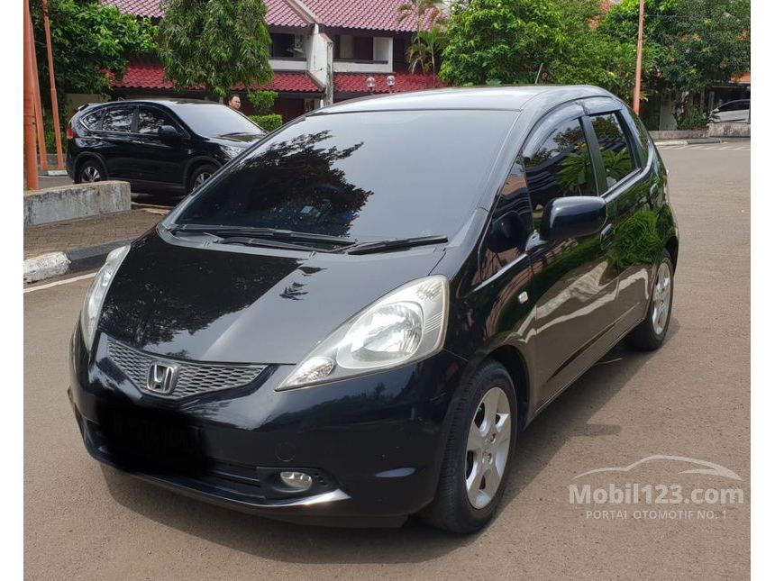 Jual Mobil Honda Jazz 2010 GE 1.5 di Banten Automatic 