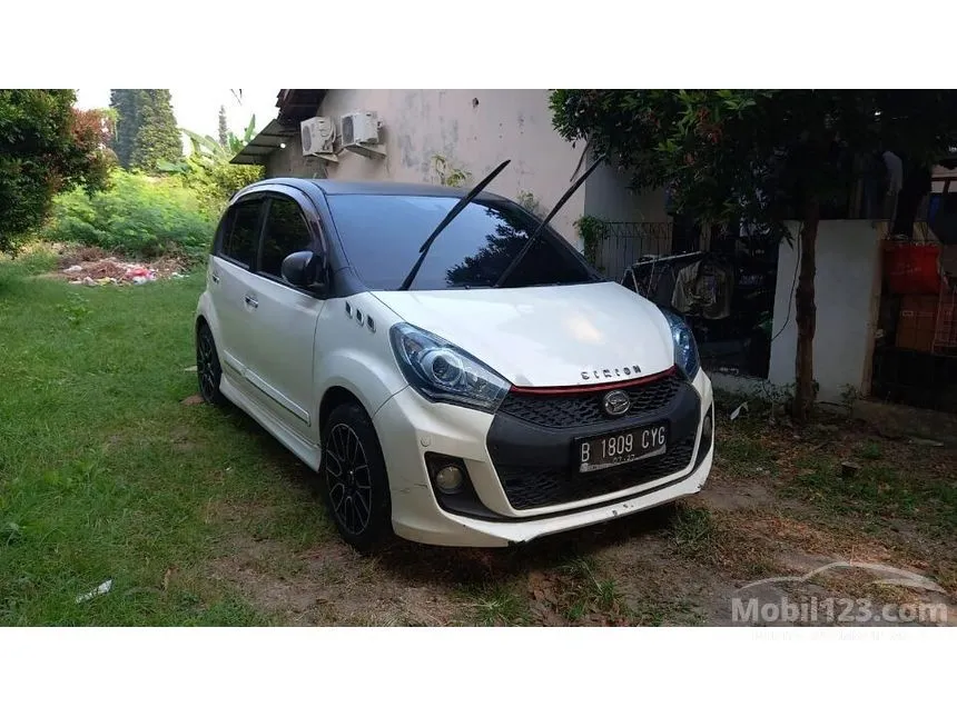 Jual Mobil Daihatsu Sirion 2015 D FMC DELUXE 1.3 di Jawa Barat Automatic Hatchback Putih Rp 99.000.000