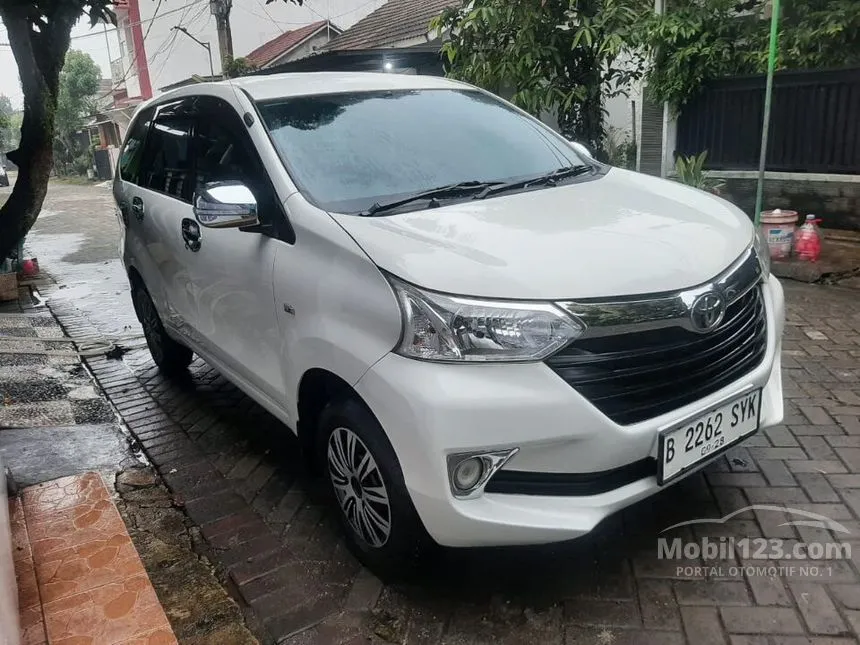 Jual Mobil Toyota Avanza 2018 E 1.3 di Jawa Barat Manual MPV Putih Rp 138.000.000