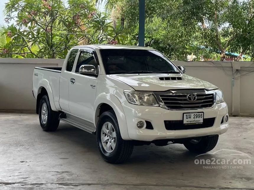 2013 Toyota HILUX VIGO Champ E Prerunner Smart Cab ABS (Navi) Pickup