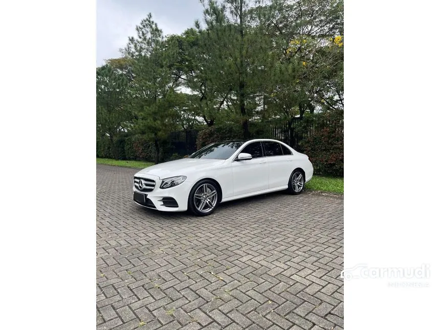 2017 Mercedes-Benz E300 AMG Line Sedan